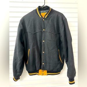 Major sale! Mid West garment Co vintage 1990’s wool and leather bomber jacket!